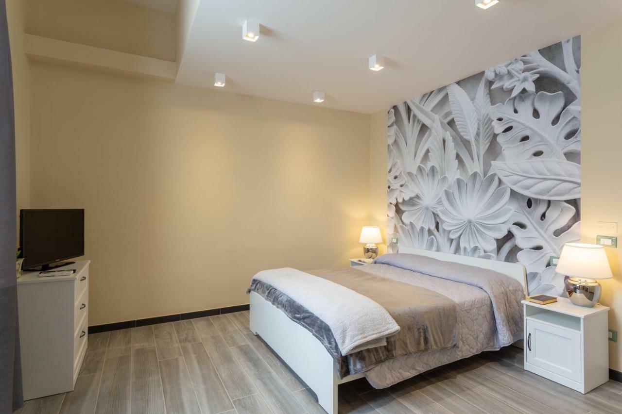 Le Stanze Di Carla! Bagno Privato, Cucina In Comune Firenze Kültér fotó